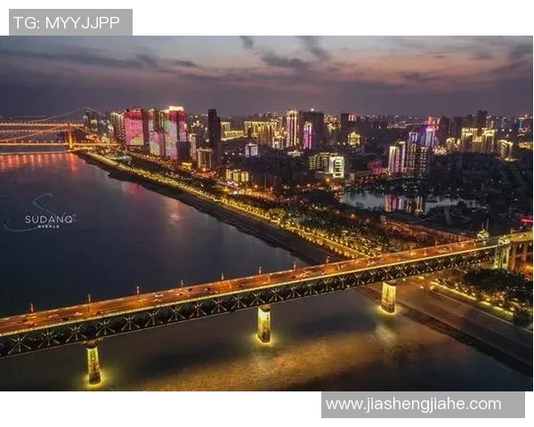 武汉羽毛球队实力崛起荣登全国第十名展现强劲竞争力 武汉羽毛球队实力崛起荣登全国第十名展现强劲竞争力