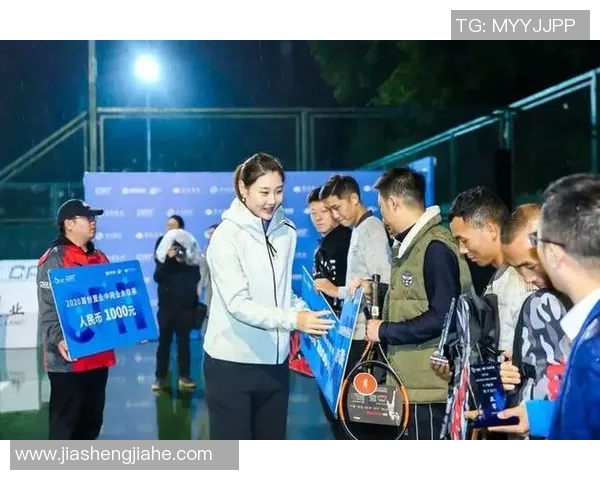 成都网球队在全国锦标赛积分榜上以83分稳居第一名，表现出色引人瞩目